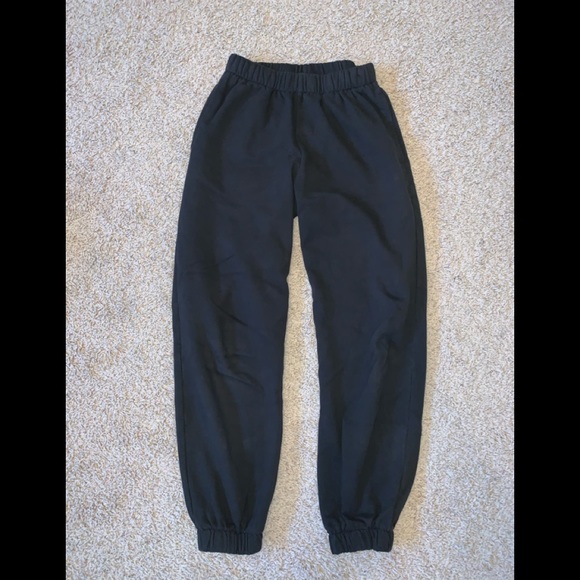 Brandy Melville Pants - brandy melville sweatpants